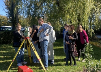 Zajęcia  praktyczne z geodetą